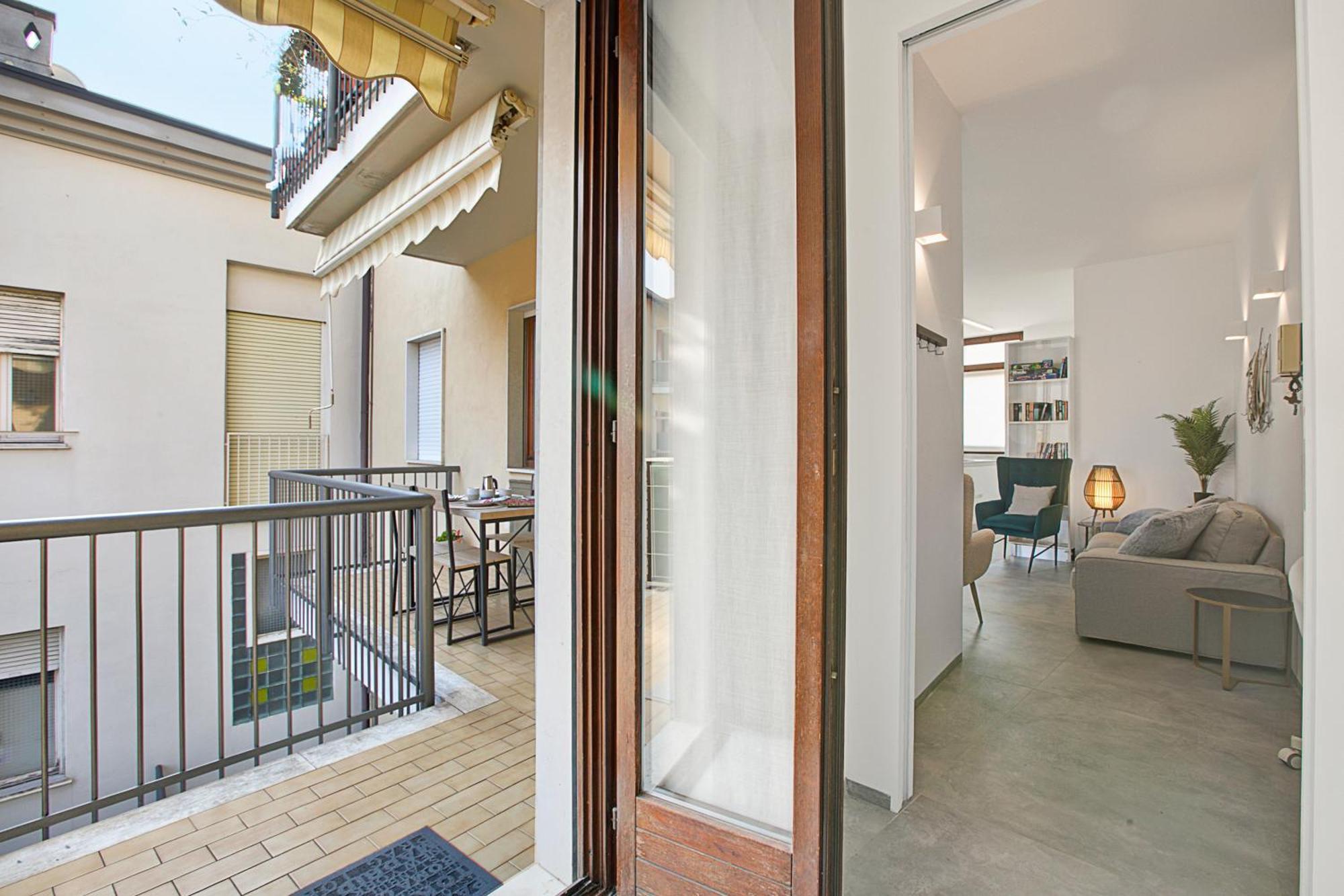 Quiet Oasis In Heart - Happy Apartment *